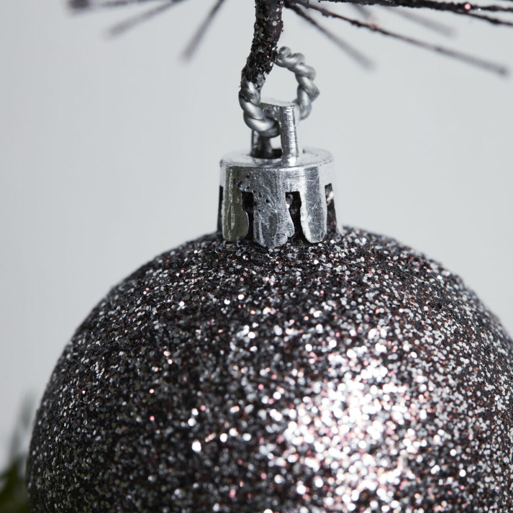 Sfeerbeeld Tree & Bell Mahogany kerst